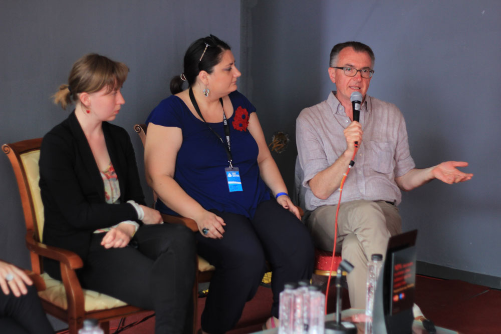 Art-DialoguesIMG_8452